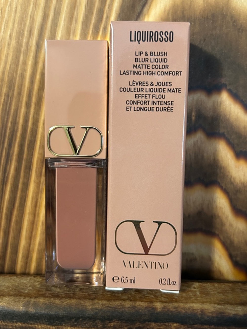 Valentino Liquirosso Lip & Blush Liquid — Nude Beige Pink